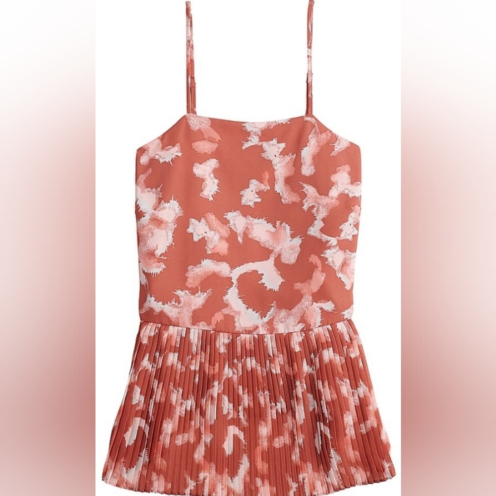 Womans Small, pleated cami.  Nine West.  NWT